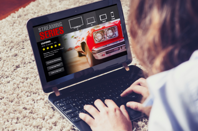 Abbuffarsi di Serie Tv: la pericolosa crescita del fenomeno del binge watching durante la pandemia