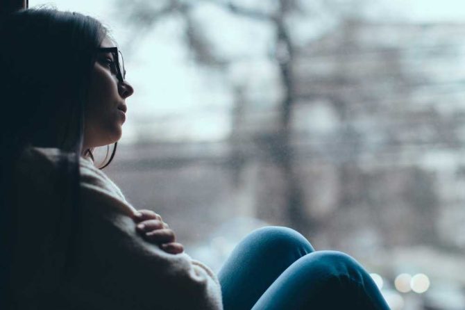 Le conseguenze psicologiche dell’isolamento sociale e come affrontarlo al meglio.